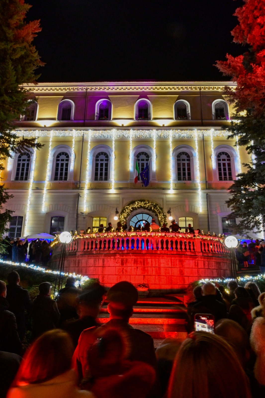 “Non solo luci” – 2025